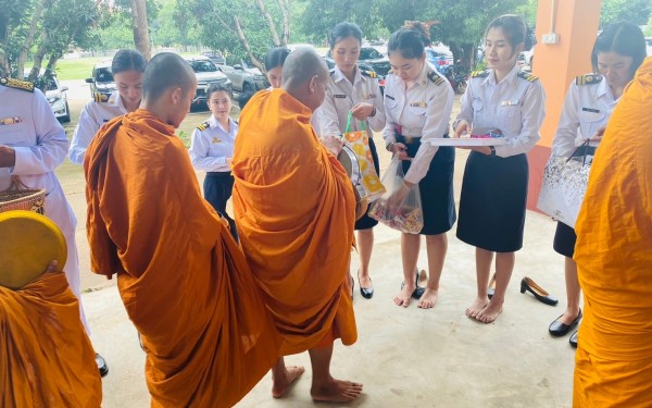 กิจกรรมเฉลิมพระเกียรติพระบาทสมเด็จพระเจ้าอยู่หัว เนื่องในโอกาสพระราชพิธีมงคลเฉลิมพระชนมพรรษา 6 รอบ