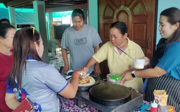 ร่วมนิเทศการจัดกิจกรรมศูนย์ฝึกอาชีพ ศกร.ตำบลปงป่าหวาย