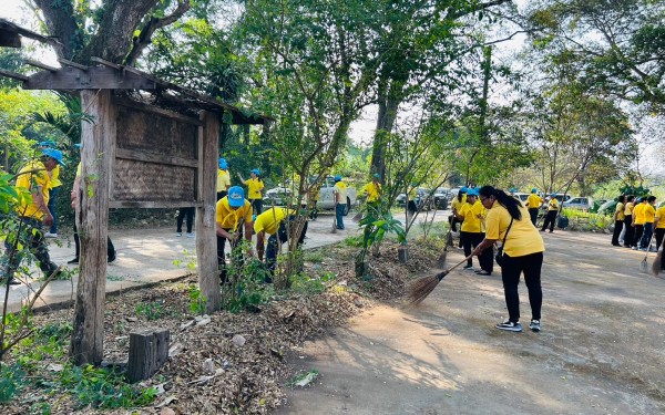 ร่วมกิจกรรมจิตอาสาพัฒนา เนื่องในวันที่ระลึกพระบาทสมเด็จพระพุทธเลิศหล้านภาลัย