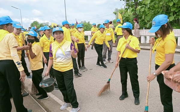 ร่วมจิตอาสาพัฒนาเนื่องในวันพระบาทสมเด็จพระปกเกล้าเจ้าอยู่หัว 