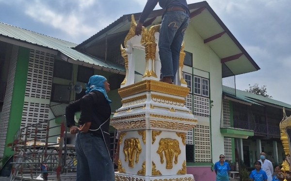 รับมอบซุ้มพระประจำโรงเรียน