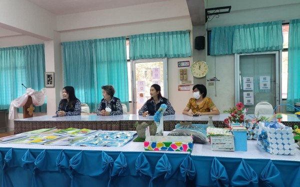 ต้อนรับชมรมแม่บ้านมหาดไทย จังหวัดยะลา ที่เข้าศึกษาดูงานการจัดการขยะที่โรงเรียนของเรา